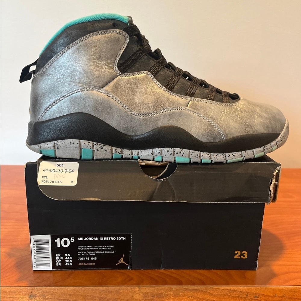 Jordan Retro 10s - Lady of Liberty